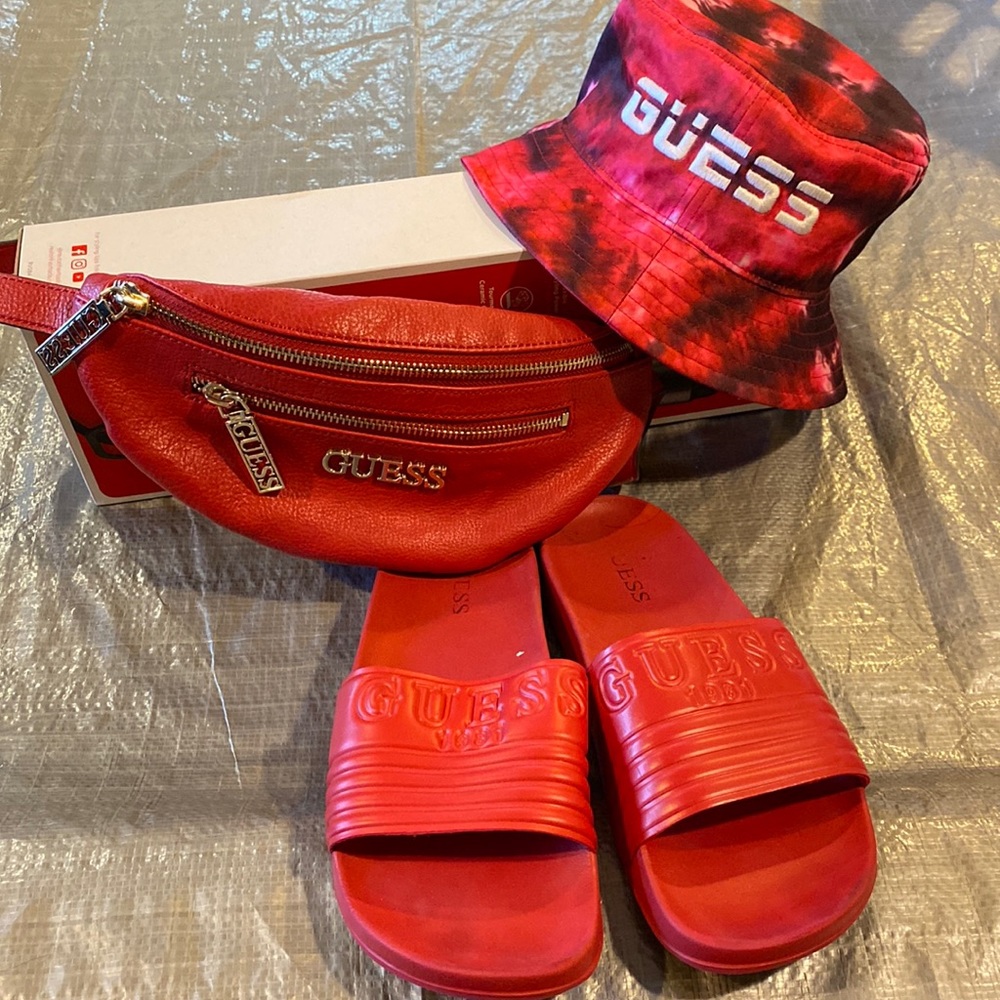 Set sold together!